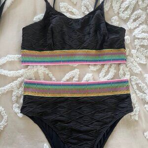 Black with stripe trim bikini - Cupshe